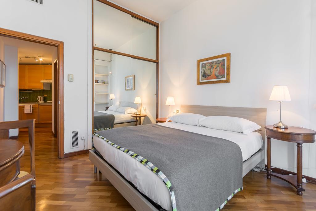 Apartment Porta Nuova Milan